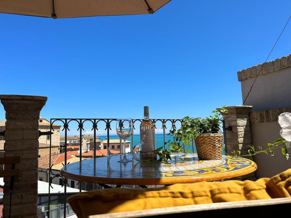 Bed and Breakfast La Fabbrica Di San Pietro Vasto Esterno foto