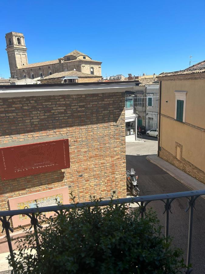 Bed and Breakfast La Fabbrica Di San Pietro Vasto Esterno foto