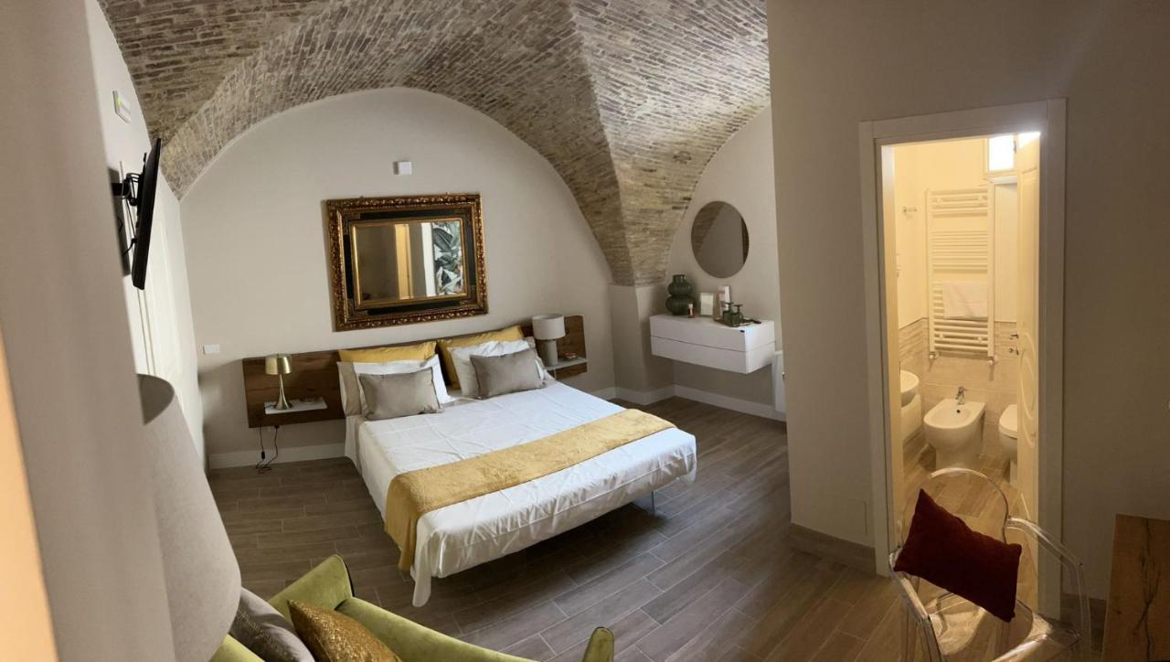 Bed and Breakfast La Fabbrica Di San Pietro Vasto Esterno foto