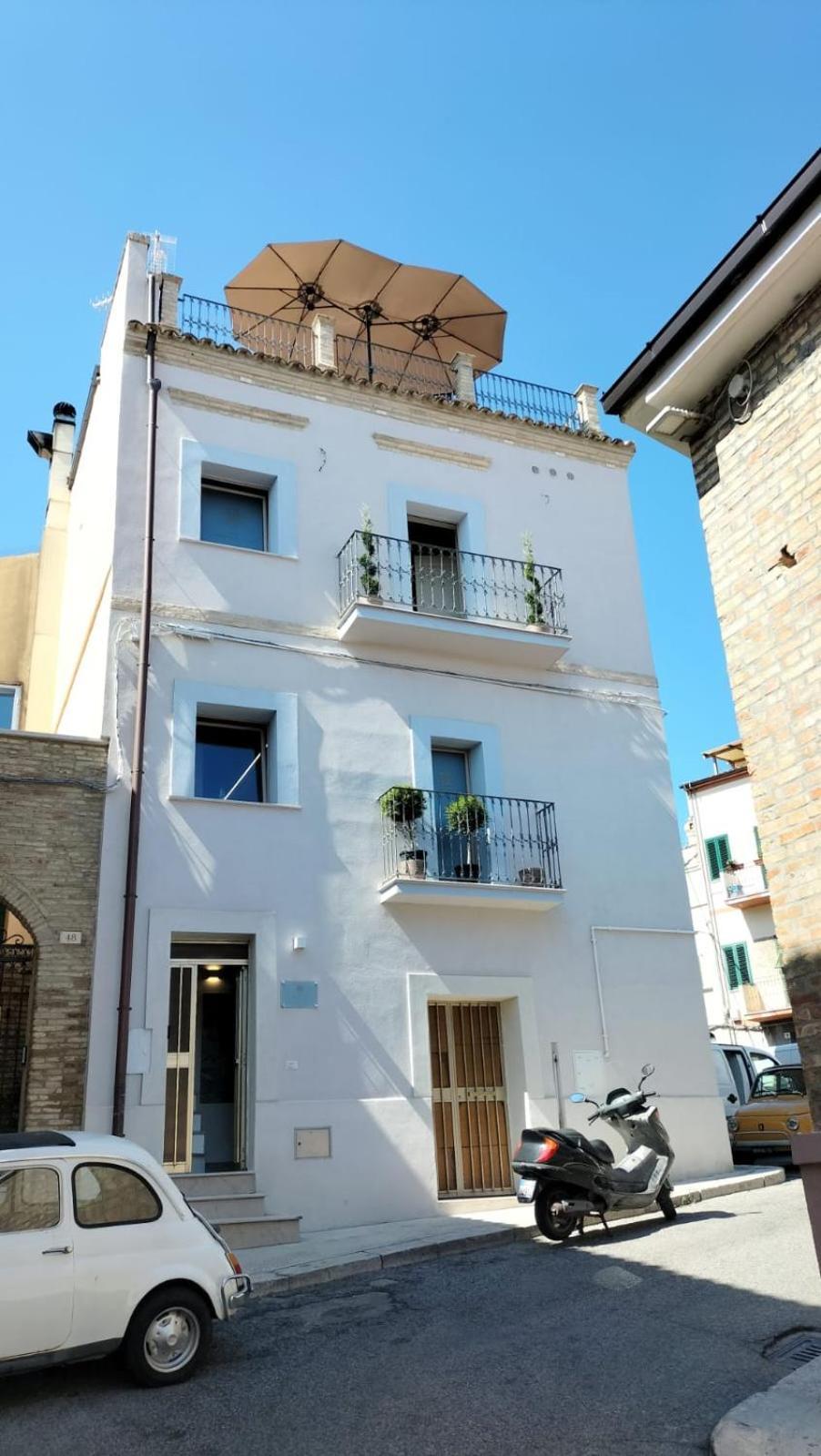 Bed and Breakfast La Fabbrica Di San Pietro Vasto Esterno foto